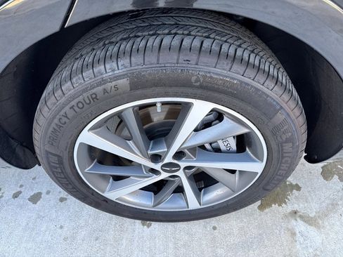 Used 2025 Genesis GV80 3.5T Advanced image 21