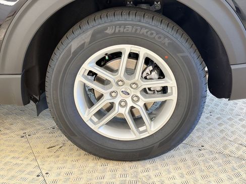 New 2026 Ford Explorer Active image 12