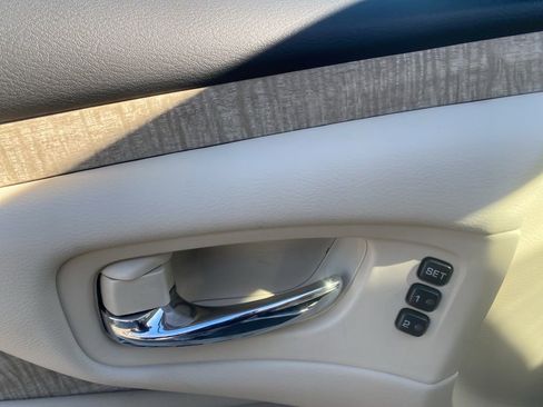 Used 2024 Nissan Murano SL image 12