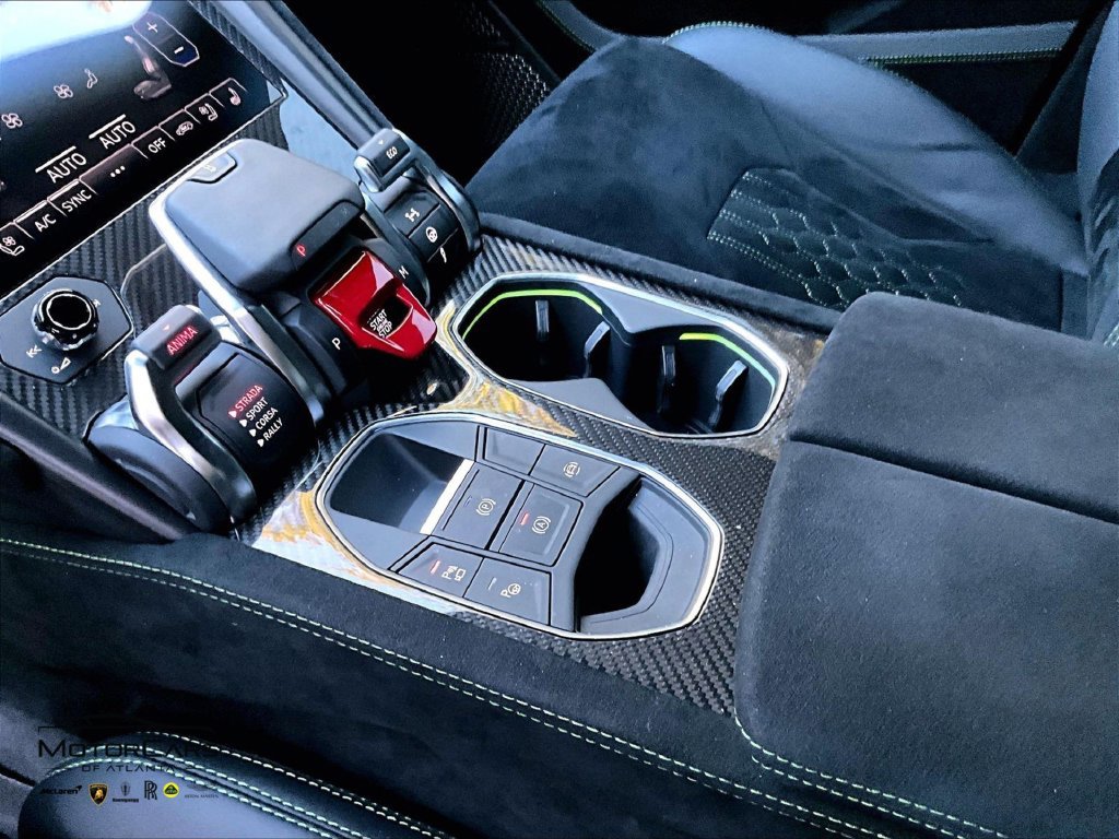 Used 2023 Lamborghini Urus Performante AWD/4WD image 15