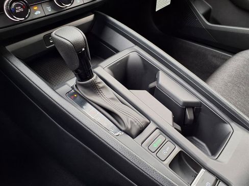 Certified 2025 Honda Accord LX image 11