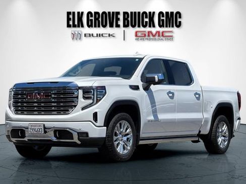 Used 2023 GMC Sierra 1500 Denali w/ Technology Package AWD/4WD image 8