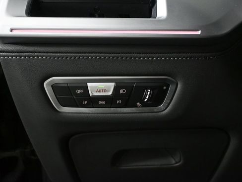 Used 2023 BMW XM AWD/4WD image 9