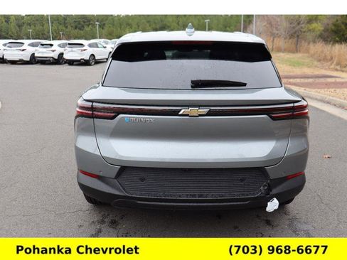 New 2026 Chevrolet Equinox EV LT image 6