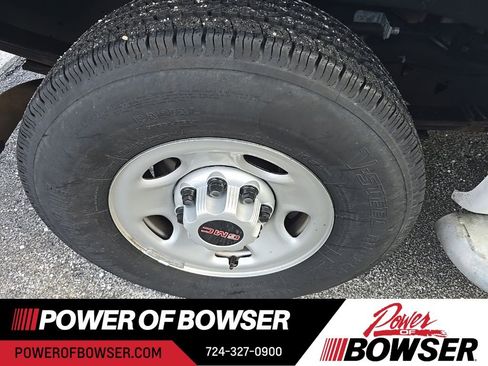 Used 2024 GMC Savana 2500 w/ Driver Convenience Package image 11