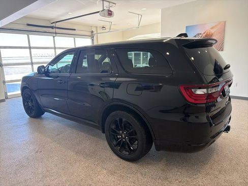 Used 2021 Dodge Durango R/T w/ Technology Group image 4