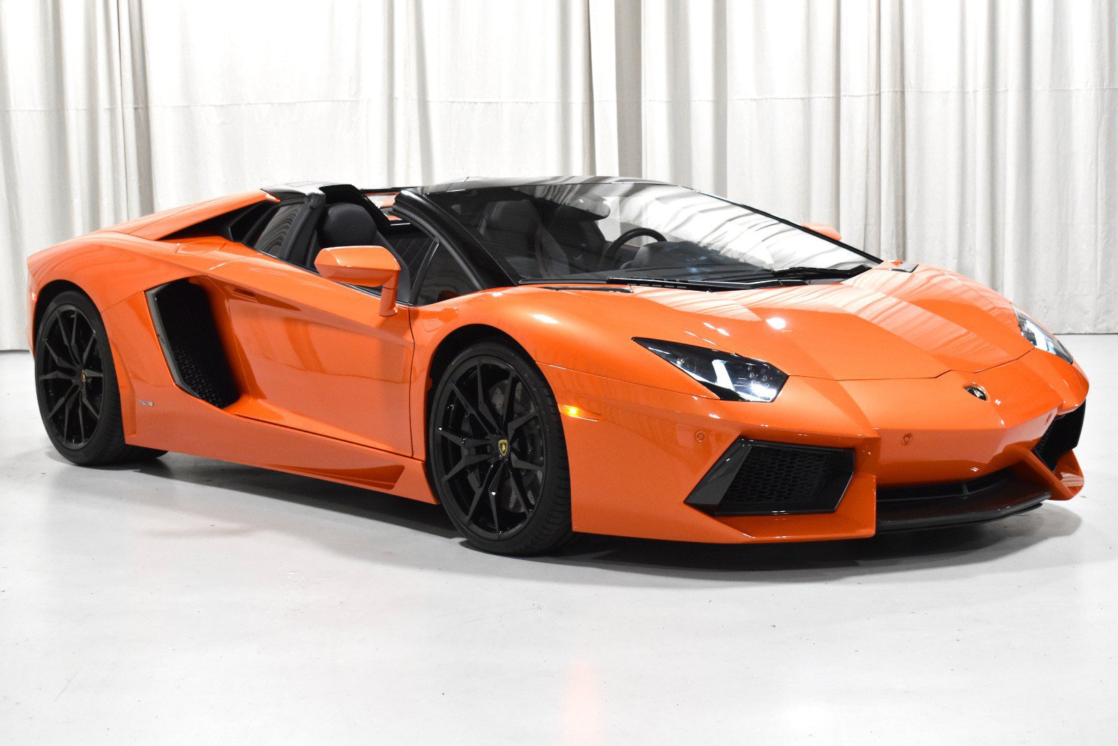 Used 2015 Lamborghini Aventador LP 700-4 AWD/4WD image 10