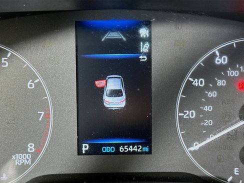 Used 2025 Toyota Corolla LE FWD image 16