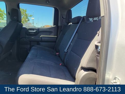 Used 2022 Chevrolet Silverado 1500 LT AWD/4WD image 16