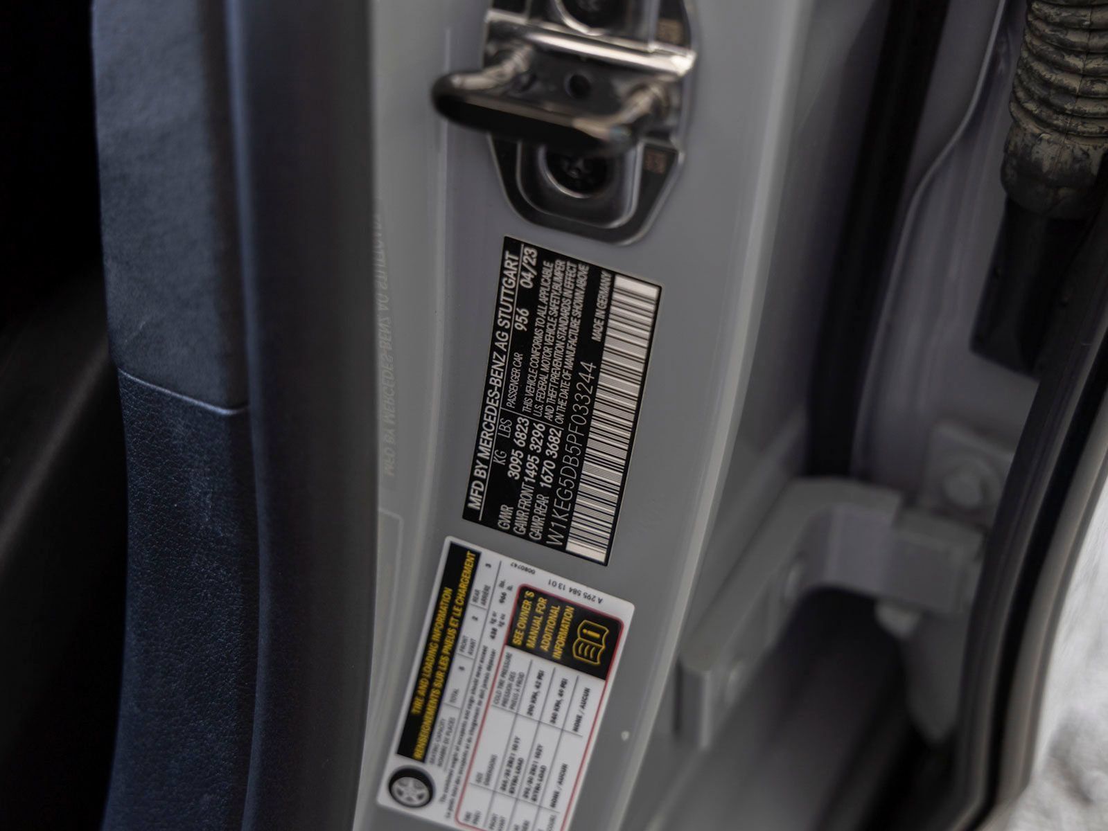 Certified 2023 Mercedes-Benz EQE AMG 4MATIC Sedan image 31
