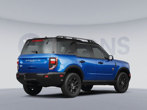 Used 2025 Ford Bronco Sport Badlands AWD/4WD image 4