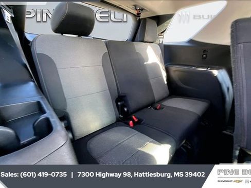 Used 2019 Chevrolet Traverse LS w/ LPO, Blackout Package image 21