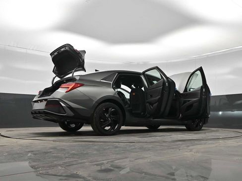 New 2026 Hyundai Elantra SEL Sport Premium image 41