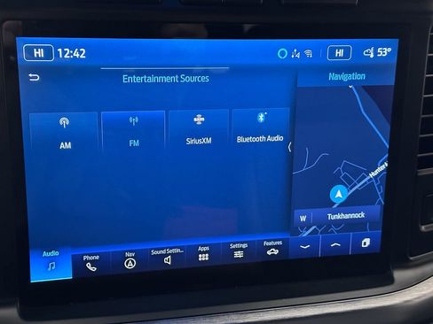 Certified 2022 Ford F150 Lariat w/ Equipment Group 502A High image 48