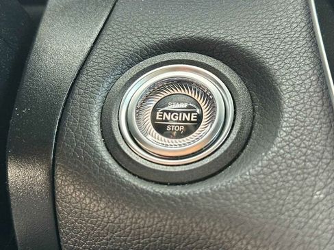 Certified 2022 Mercedes-Benz GLC 300 4MATIC image 26