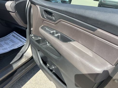 Used 2019 Honda Odyssey EX-L image 22