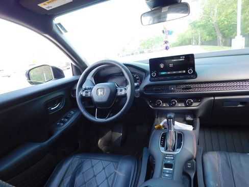 Used 2024 Honda HR-V Sport image 6