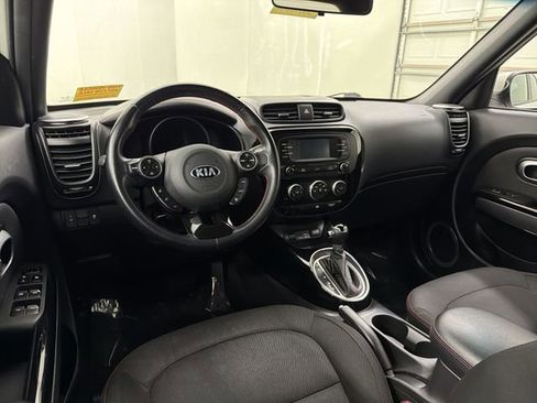 Used 2016 Kia Soul + w/ Soulful Package image 17