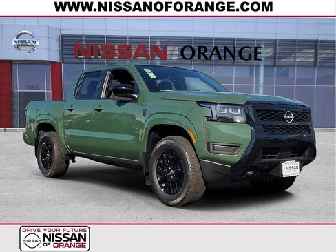 New 2026 Nissan Frontier SV w/ Tow Package image 1
