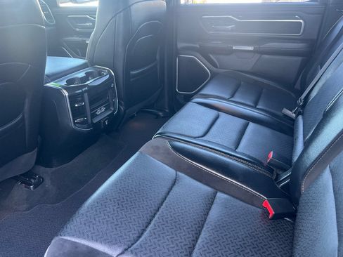 Used 2022 RAM 1500 Laramie w/ Sport Appearance Package AWD/4WD image 9