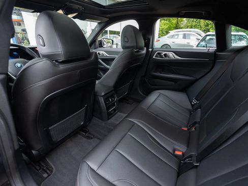 Used 2023 BMW i4 eDrive40 w/ Premium Package RWD image 30