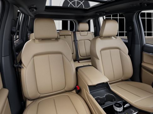 New 2026 Jeep Grand Cherokee Limited image 16