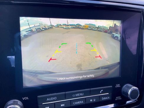 Used 2022 Nissan Frontier SV image 48