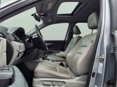 Used 2019 Honda Ridgeline RTL-T image 13