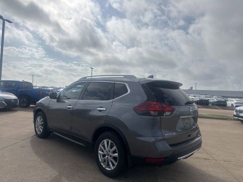 Used 2020 Nissan Rogue S w/ Special Edition Package image 15