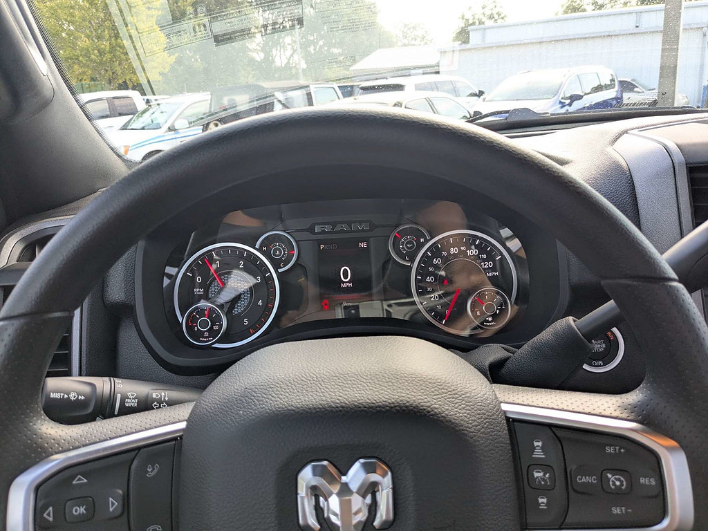 New 2026 RAM 5500 Tradesman AWD/4WD image 28