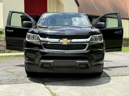 Used 2017 Chevrolet Colorado W/T RWD image 32