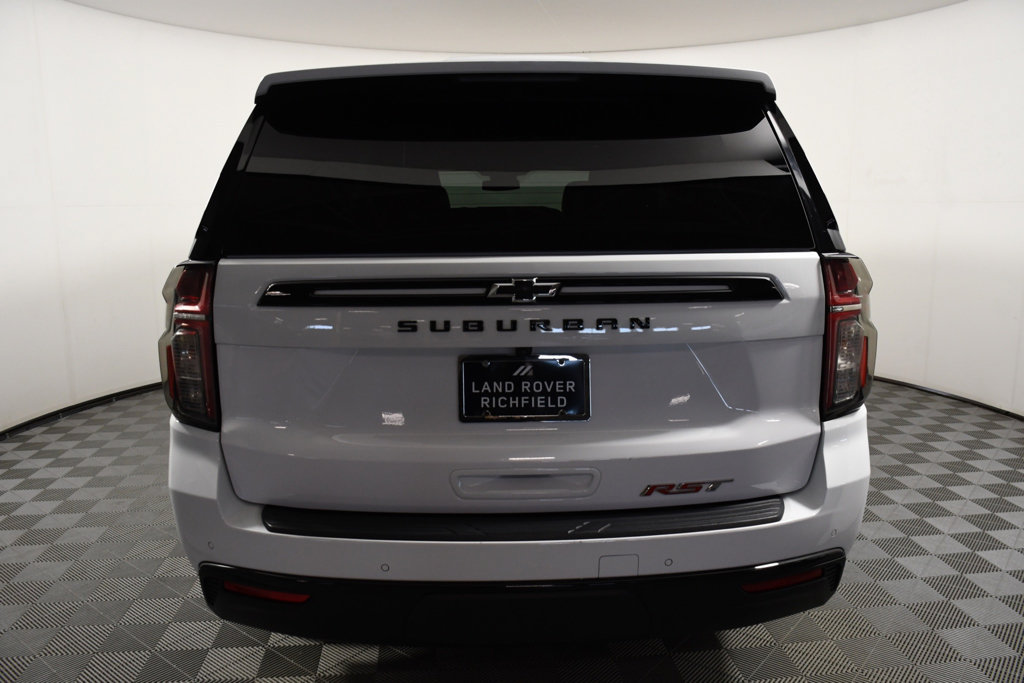 Used 2023 Chevrolet Suburban RST w/ Max Trailering Package AWD/4WD image 5