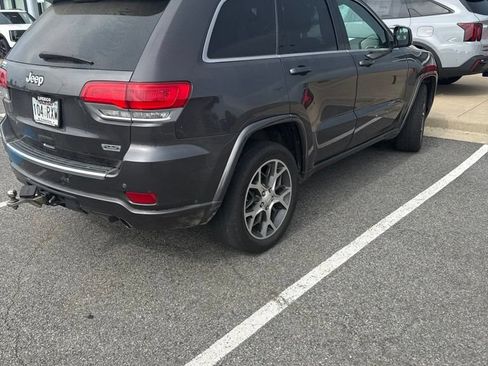 Used 2018 Jeep Grand Cherokee Limited RWD image 5