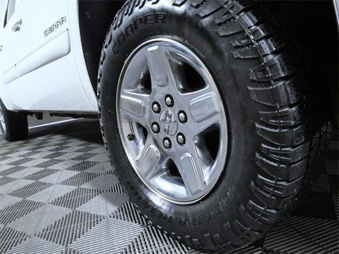 Used 2011 GMC Sierra 1500 SLT w/ All-Terrain Package image 2