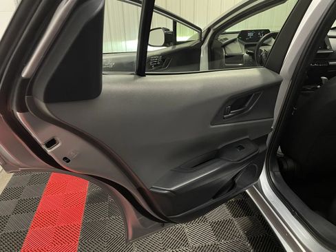 Used 2025 Toyota Prius LE FWD image 36
