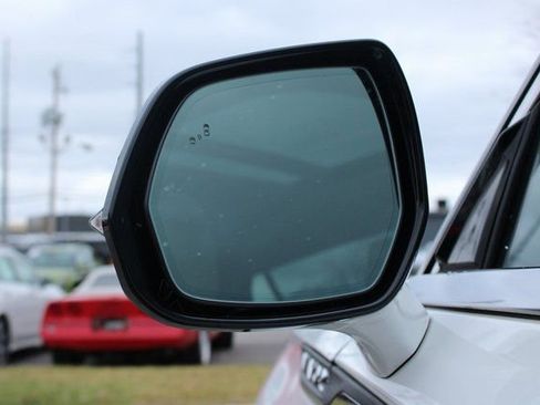 Used 2023 Lincoln Aviator Reserve w/ Elements Package Plus image 8