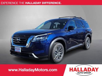 New 2025 Nissan Pathfinder SV