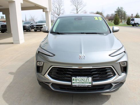 Used 2025 Buick Encore GX Preferred image 4