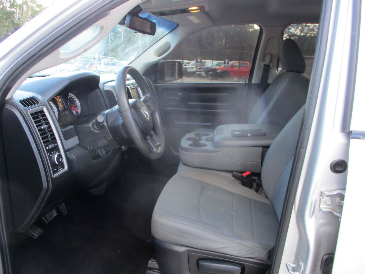 Used 2014 RAM 1500 Express AWD/4WD image 13
