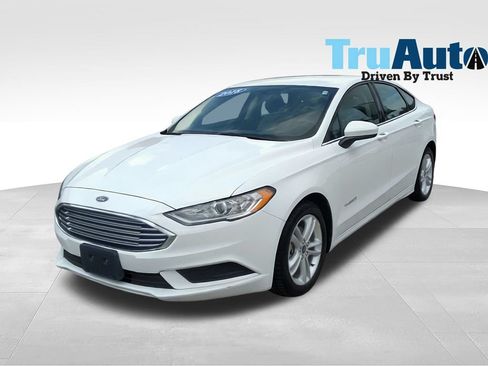 Used 2018 Ford Fusion S FWD image 3
