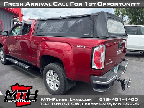 Used 2017 GMC Canyon SLE w/ SLE Convenience Package AWD/4WD image 4