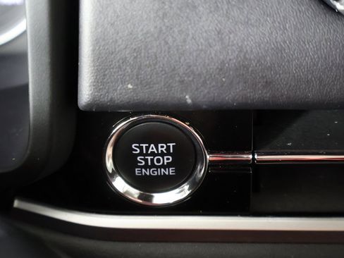 Used 2022 Mitsubishi Outlander SEL Black Edition image 39