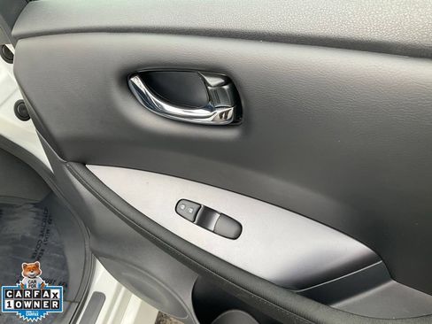Used 2025 Nissan Leaf S FWD image 67