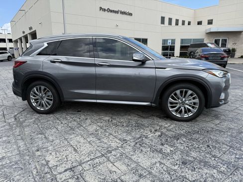 Certified 2023 INFINITI QX50 Luxe FWD image 8