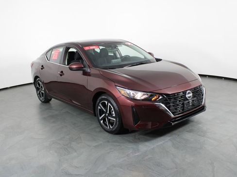 Certified 2024 Nissan Sentra SV image 15