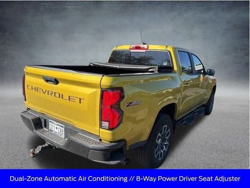 Used 2023 Chevrolet Colorado Z71 w/ Z71 Convenience Package 2 image 6
