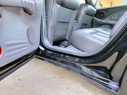 Used 2003 Pontiac Bonneville SSEi FWD image 33