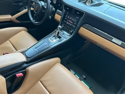 Certified 2018 Porsche 911 GT2 RS RWD image 16