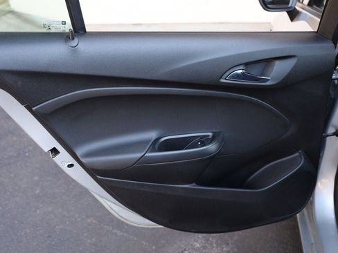 Used 2018 Chevrolet Cruze LS image 16