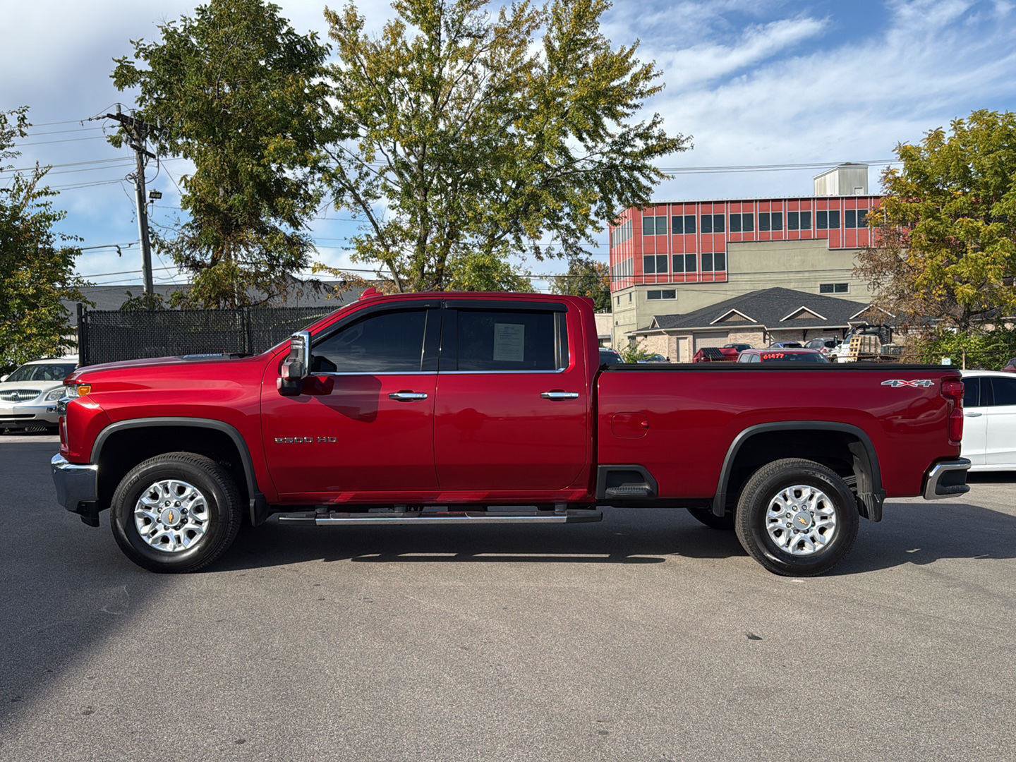 Used 2022 Chevrolet Silverado 2500 LTZ w/ LTZ Plus Package AWD/4WD image 6